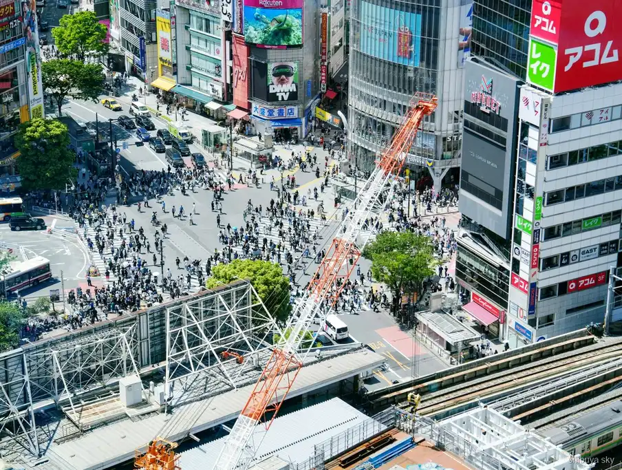 Passeio Shibuya Sky de cultura pop, lojas da Center Gai