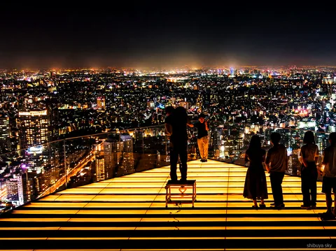 Passeio Shibuya Sky, horizonte da cidade visto do mirante