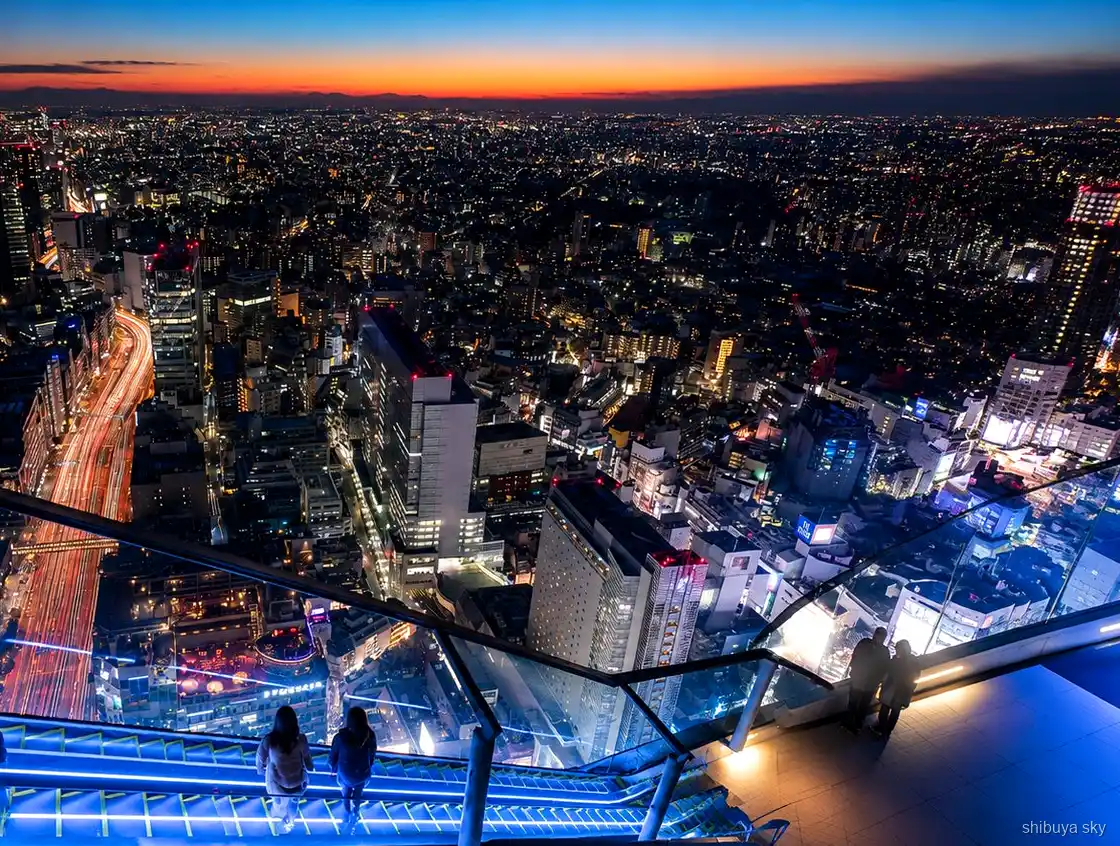 Shibuya Sky sunset walking tour, city skyline at dusk