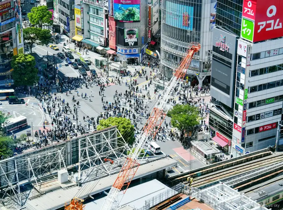 Shibuya Sky popcultuur tour, winkels in Center Gai