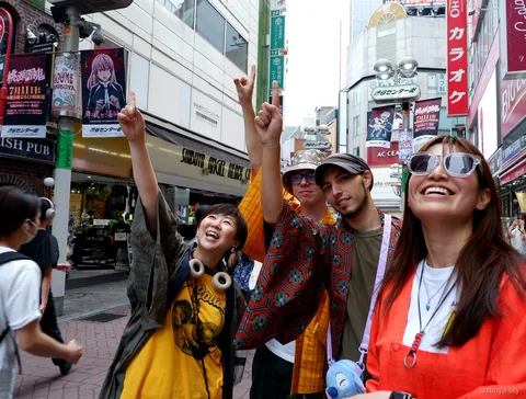 Shibuya Sky Yukata Nachttour, Gäste im Yukata