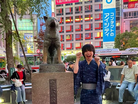 Biglietti Shibuya Sky con tour in yukata, strade di Shibuya